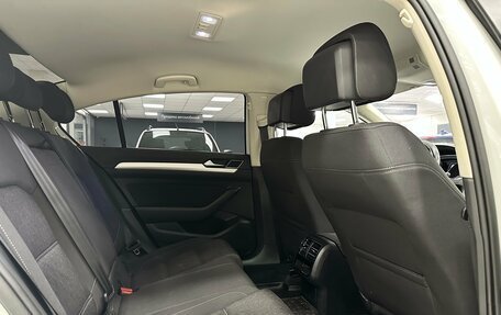 Volkswagen Passat B8 рестайлинг, 2016 год, 1 920 000 рублей, 10 фотография