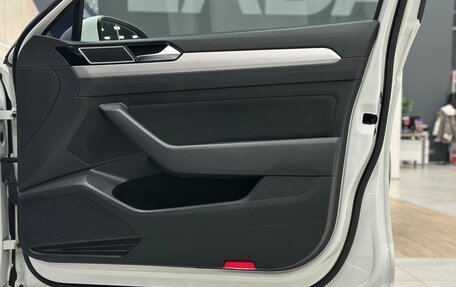 Volkswagen Passat B8 рестайлинг, 2016 год, 1 920 000 рублей, 16 фотография