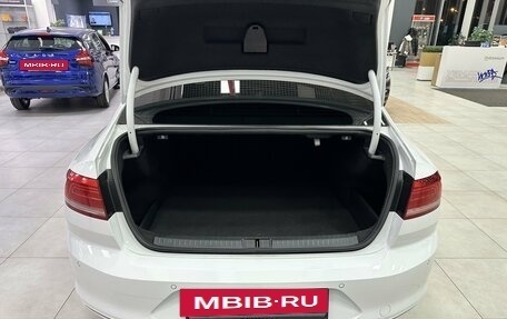 Volkswagen Passat B8 рестайлинг, 2016 год, 1 920 000 рублей, 19 фотография