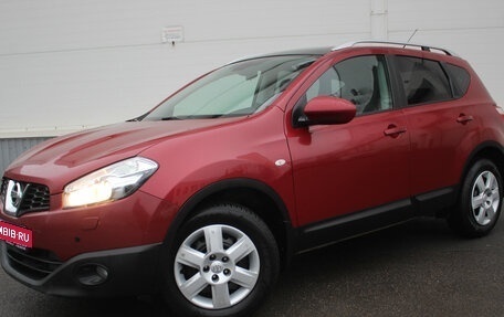Nissan Qashqai, 2010 год, 810 000 рублей, 2 фотография