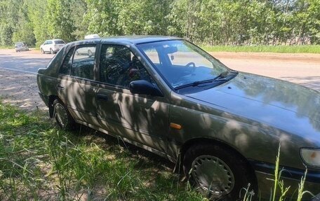 Nissan Sunny N14, 1992 год, 50 000 рублей, 3 фотография