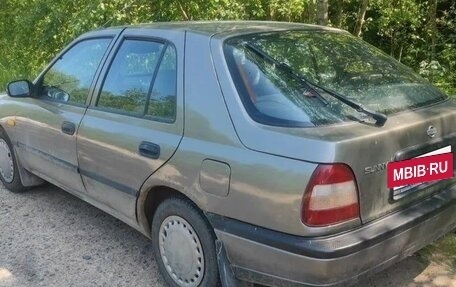 Nissan Sunny N14, 1992 год, 50 000 рублей, 4 фотография