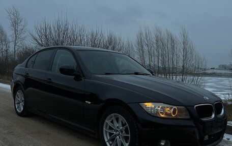 BMW 3 серия, 2011 год, 1 250 000 рублей, 4 фотография