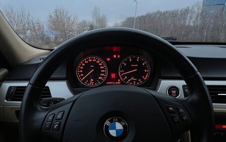 BMW 3 серия, 2011 год, 1 250 000 рублей, 15 фотография