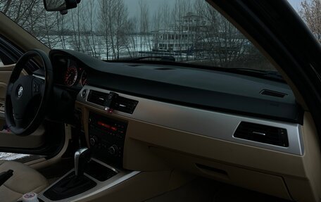 BMW 3 серия, 2011 год, 1 250 000 рублей, 12 фотография