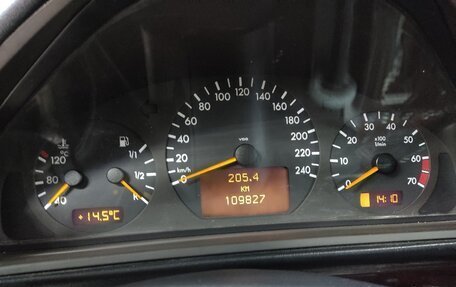 Mercedes-Benz G-Класс W463 рестайлинг _ii, 2000 год, 3 100 000 рублей, 5 фотография