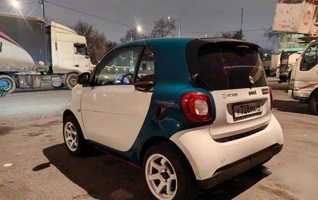 Smart Fortwo III, 2016 год, 990 000 рублей, 2 фотография