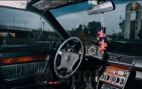 Mercedes-Benz E-Класс, 1995 год, 285 000 рублей, 7 фотография