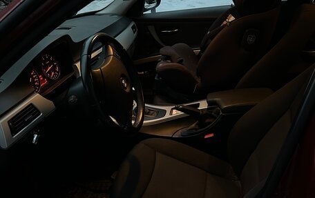 BMW 3 серия, 2010 год, 1 000 000 рублей, 7 фотография