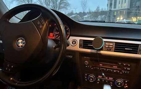 BMW 3 серия, 2010 год, 1 000 000 рублей, 9 фотография