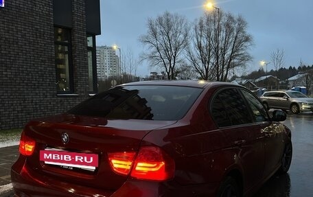 BMW 3 серия, 2010 год, 1 000 000 рублей, 2 фотография