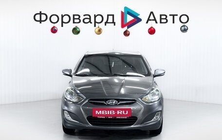 Hyundai Solaris II рестайлинг, 2012 год, 899 900 рублей, 3 фотография