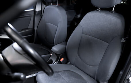 Hyundai Solaris II рестайлинг, 2012 год, 899 900 рублей, 19 фотография