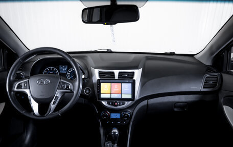 Hyundai Solaris II рестайлинг, 2012 год, 899 900 рублей, 15 фотография