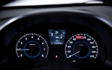 Hyundai Solaris II рестайлинг, 2012 год, 899 900 рублей, 17 фотография