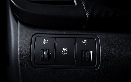 Hyundai Solaris II рестайлинг, 2012 год, 899 900 рублей, 21 фотография