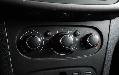 Renault Sandero II рестайлинг, 2020 год, 1 199 000 рублей, 18 фотография