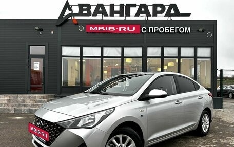 Hyundai Solaris II рестайлинг, 2021 год, 1 800 000 рублей, 2 фотография