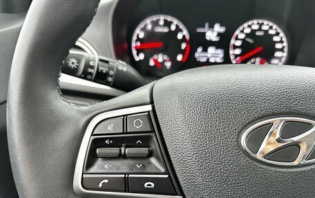 Hyundai Solaris II рестайлинг, 2021 год, 1 800 000 рублей, 13 фотография