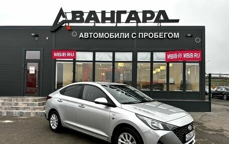Hyundai Solaris II рестайлинг, 2021 год, 1 800 000 рублей, 8 фотография