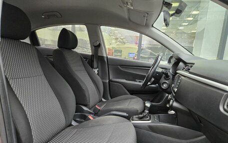 KIA Rio IV, 2019 год, 1 640 000 рублей, 10 фотография