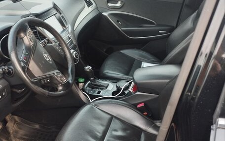 Hyundai Santa Fe III рестайлинг, 2016 год, 2 000 000 рублей, 4 фотография