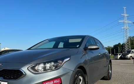 KIA cee'd III, 2019 год, 1 320 000 рублей, 2 фотография