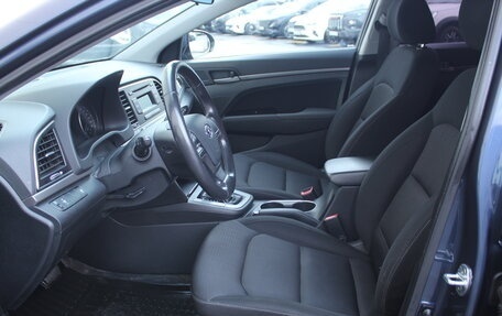 Hyundai Elantra VI рестайлинг, 2017 год, 1 315 000 рублей, 10 фотография