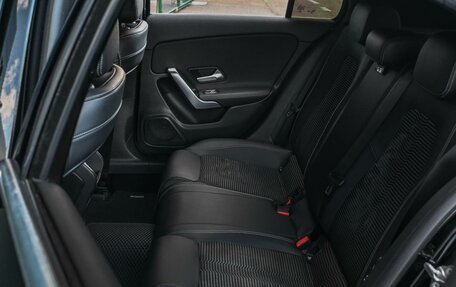 Mercedes-Benz A-Класс, 2019 год, 2 699 000 рублей, 9 фотография