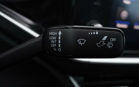 Volkswagen Polo VI (EU Market), 2021 год, 1 980 000 рублей, 21 фотография