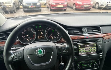 Skoda Superb III рестайлинг, 2010 год, 1 150 000 рублей, 3 фотография