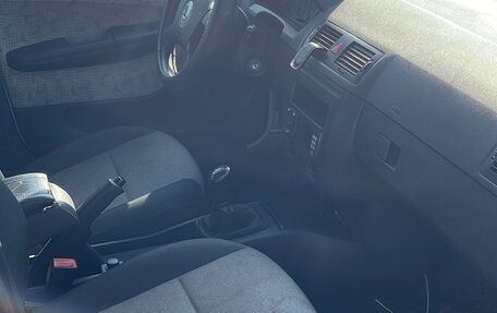 Skoda Fabia I, 2002 год, 275 000 рублей, 4 фотография