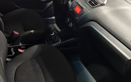 KIA Rio III рестайлинг, 2013 год, 780 000 рублей, 7 фотография