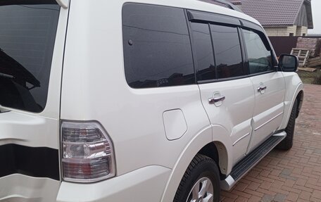 Mitsubishi Pajero IV, 2021 год, 3 650 000 рублей, 4 фотография