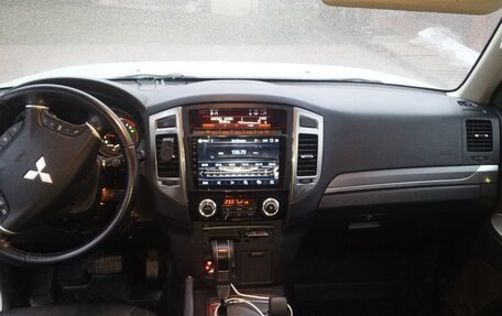 Mitsubishi Pajero IV, 2021 год, 3 650 000 рублей, 10 фотография