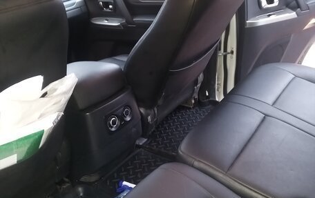 Mitsubishi Pajero IV, 2021 год, 3 650 000 рублей, 13 фотография