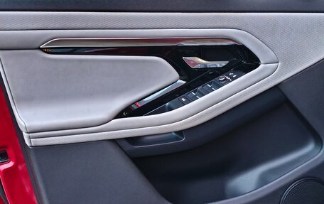 Land Rover Range Rover Evoque II, 2020 год, 3 700 000 рублей, 15 фотография