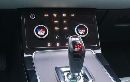 Land Rover Range Rover Evoque II, 2020 год, 3 700 000 рублей, 23 фотография