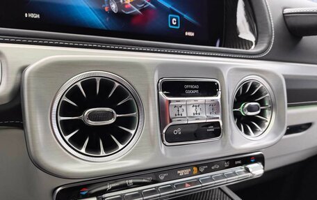 Mercedes-Benz G-Класс AMG, 2025 год, 40 680 000 рублей, 19 фотография