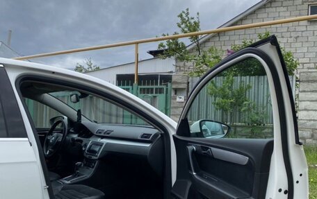 Volkswagen Passat B7, 2011 год, 1 050 000 рублей, 8 фотография