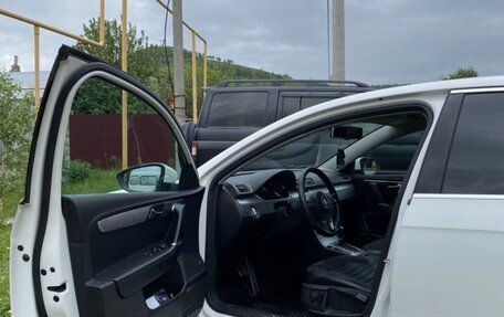 Volkswagen Passat B7, 2011 год, 1 050 000 рублей, 7 фотография