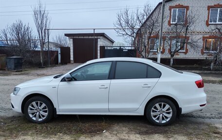Volkswagen Jetta VI, 2013 год, 1 200 000 рублей, 4 фотография