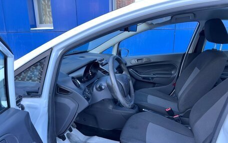 Ford Fiesta, 2015 год, 750 000 рублей, 6 фотография