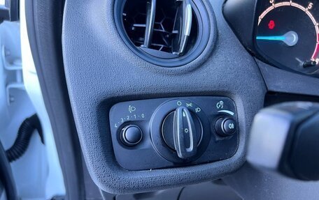 Ford Fiesta, 2015 год, 750 000 рублей, 11 фотография