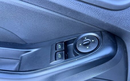 Ford Fiesta, 2015 год, 750 000 рублей, 12 фотография