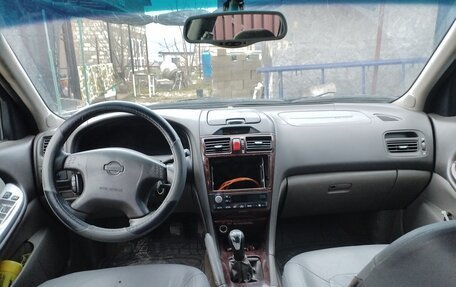 Nissan Maxima VIII, 2000 год, 350 000 рублей, 3 фотография