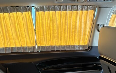 Mercedes-Benz V-Класс, 2021 год, 7 999 999 рублей, 8 фотография