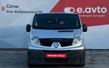 Renault Trafic, 2007 год, 1 590 000 рублей, 2 фотография