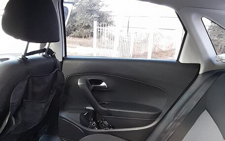 Volkswagen Polo VI (EU Market), 2013 год, 680 000 рублей, 8 фотография