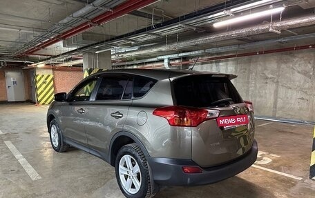 Toyota RAV4, 2013 год, 1 500 000 рублей, 4 фотография